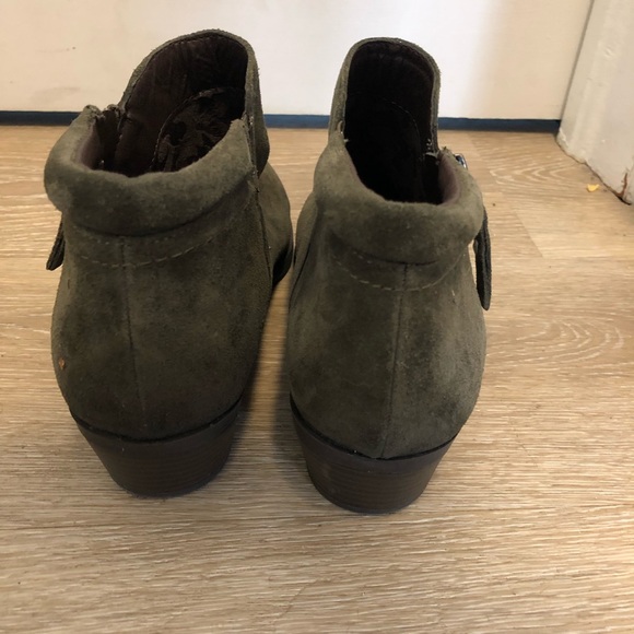 White mountain ladies ankle Boots size 9 - Picture 3 of 7